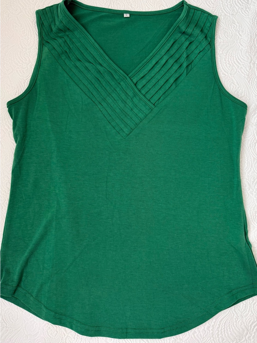 Sleeveless Green V-Neck Pleated Women's Top